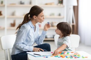 APPRENTISSAGE PRÉCOCE