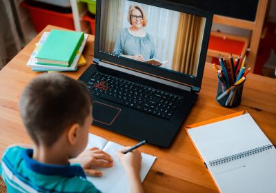 Apprentissages des enfants précoces un bilan décevant