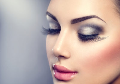 Choisir son maquillage pour un look fatale