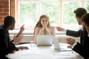 Discrimination sexiste : que faire ?