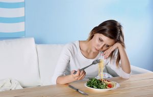 Comment se débarrasser des troubles du comportement alimentaire ?