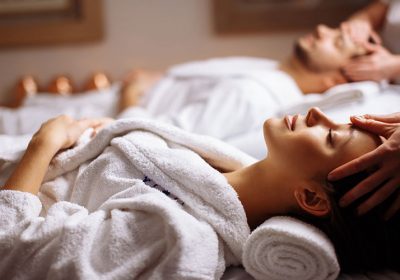 Quels sont les avantages d’un massage en couple ?