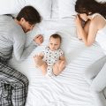 Astuces à suivre pour restimuler votre couple après bébé